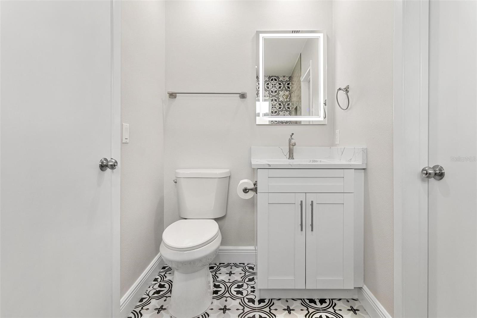 10971 90TH AVE, SEMINOLE, FL, 33772