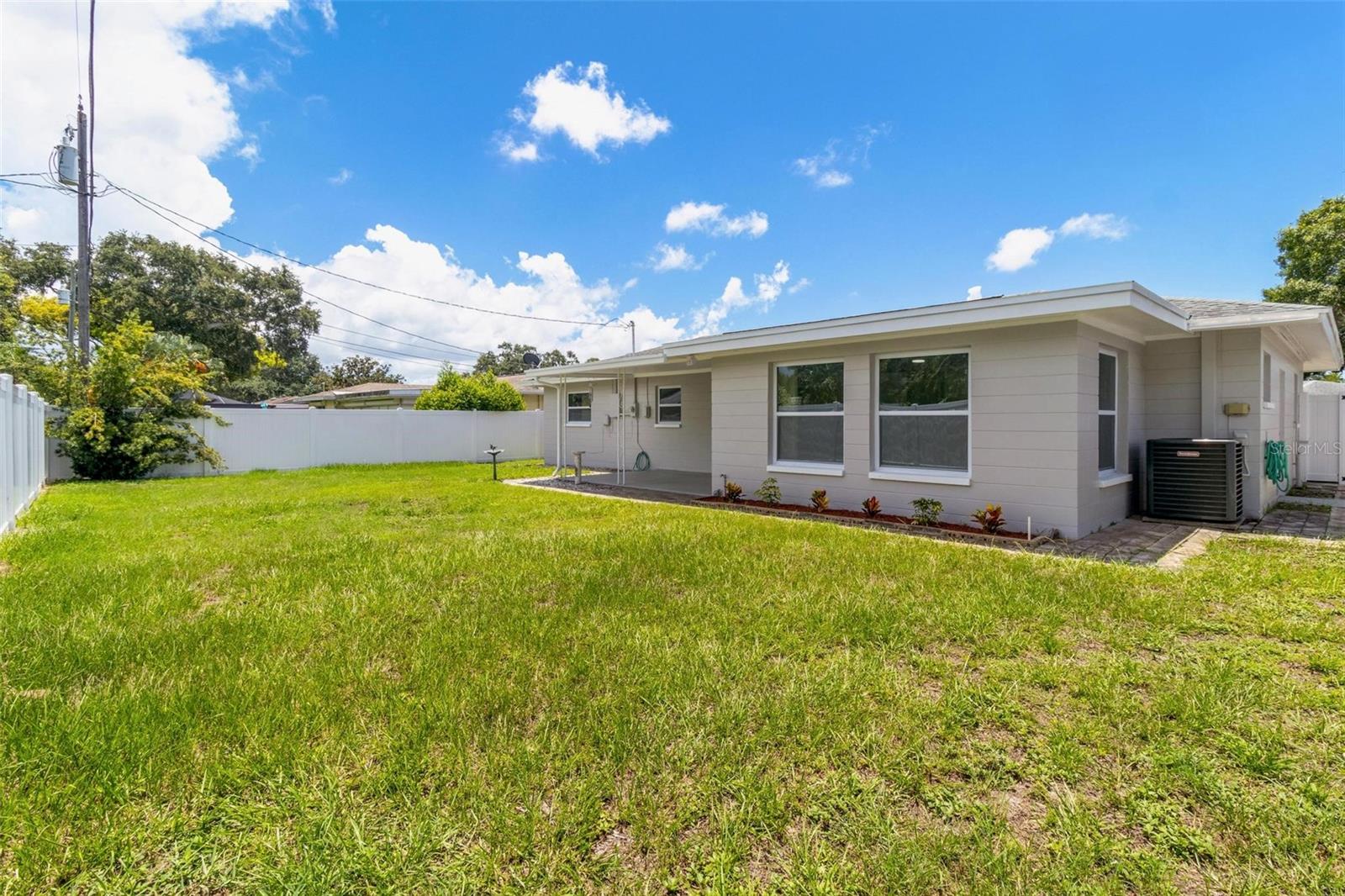 10971 90TH AVE, SEMINOLE, FL, 33772