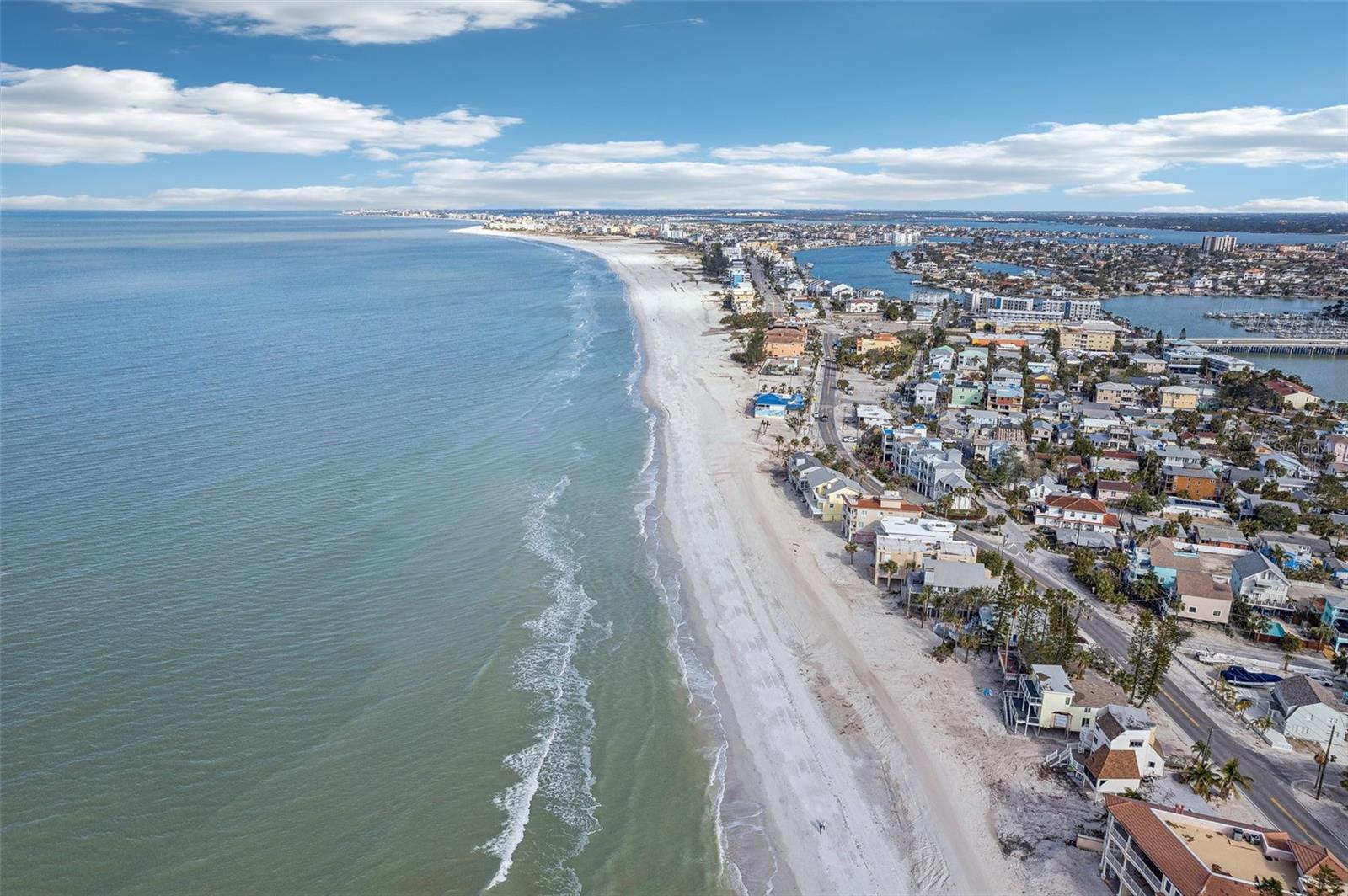 128 BAY PLZ, TREASURE ISLAND, FL, 33706