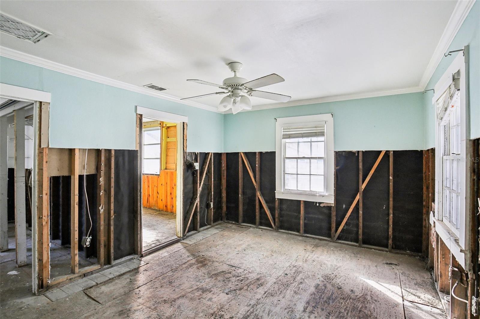 128 BAY PLZ, TREASURE ISLAND, FL, 33706