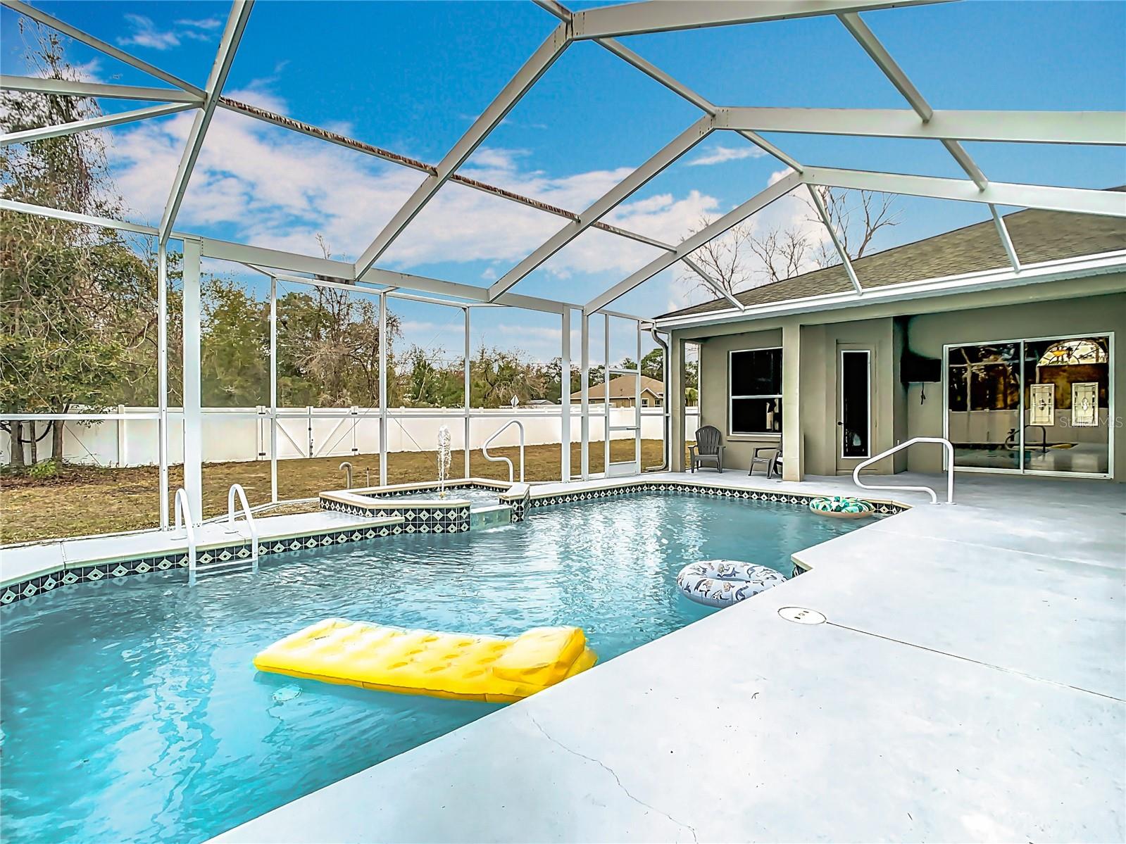 12312 MILLINGTON AVE, WEEKI WACHEE, FL, 34614