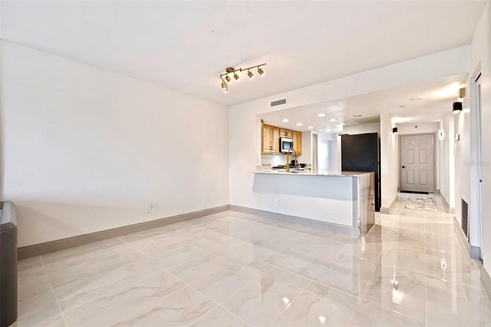 5400 PARK ST N #209, ST PETERSBURG, FL, 33709