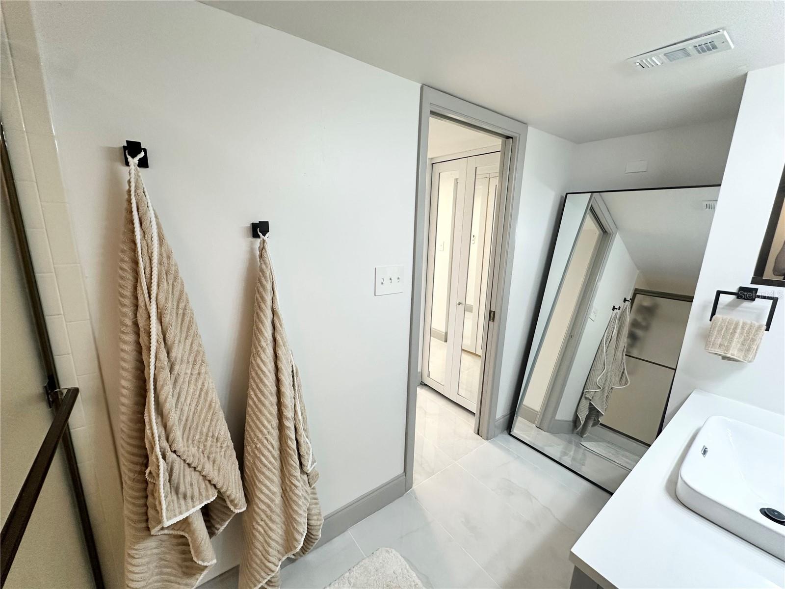 5400 PARK ST N #209, ST PETERSBURG, FL, 33709
