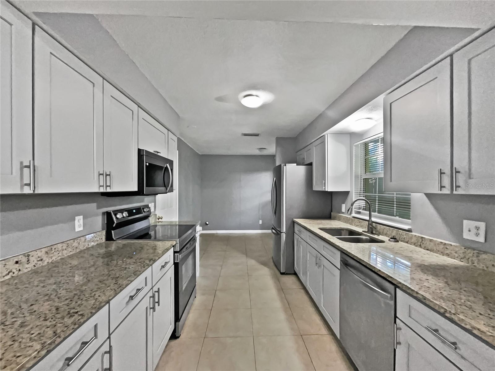 1350 BAILEY AVE, DELTONA, FL, 32725
