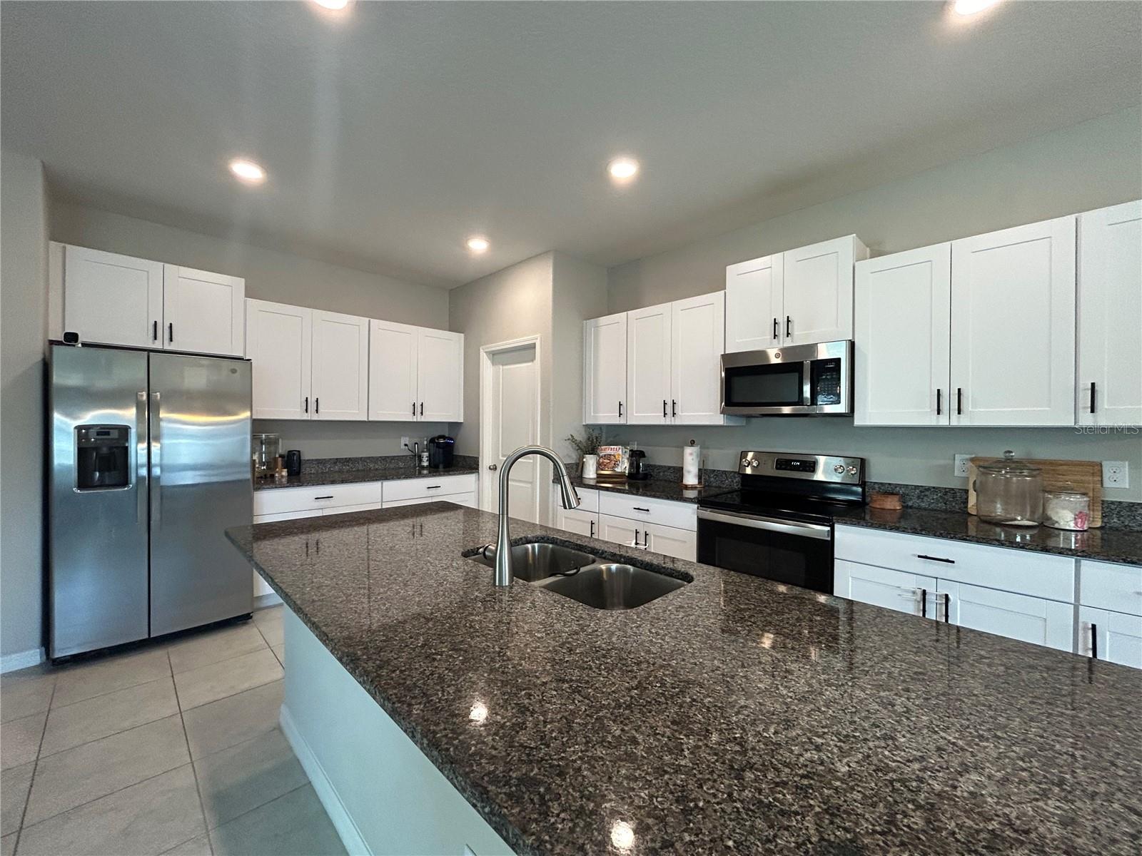 10814 CRUSHED GRAPE DR, RIVERVIEW, FL, 33578