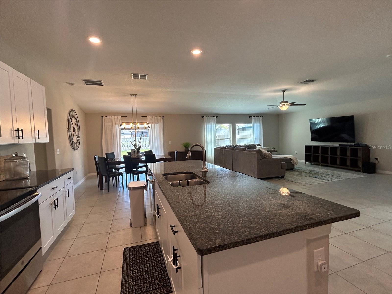 10814 CRUSHED GRAPE DR, RIVERVIEW, FL, 33578