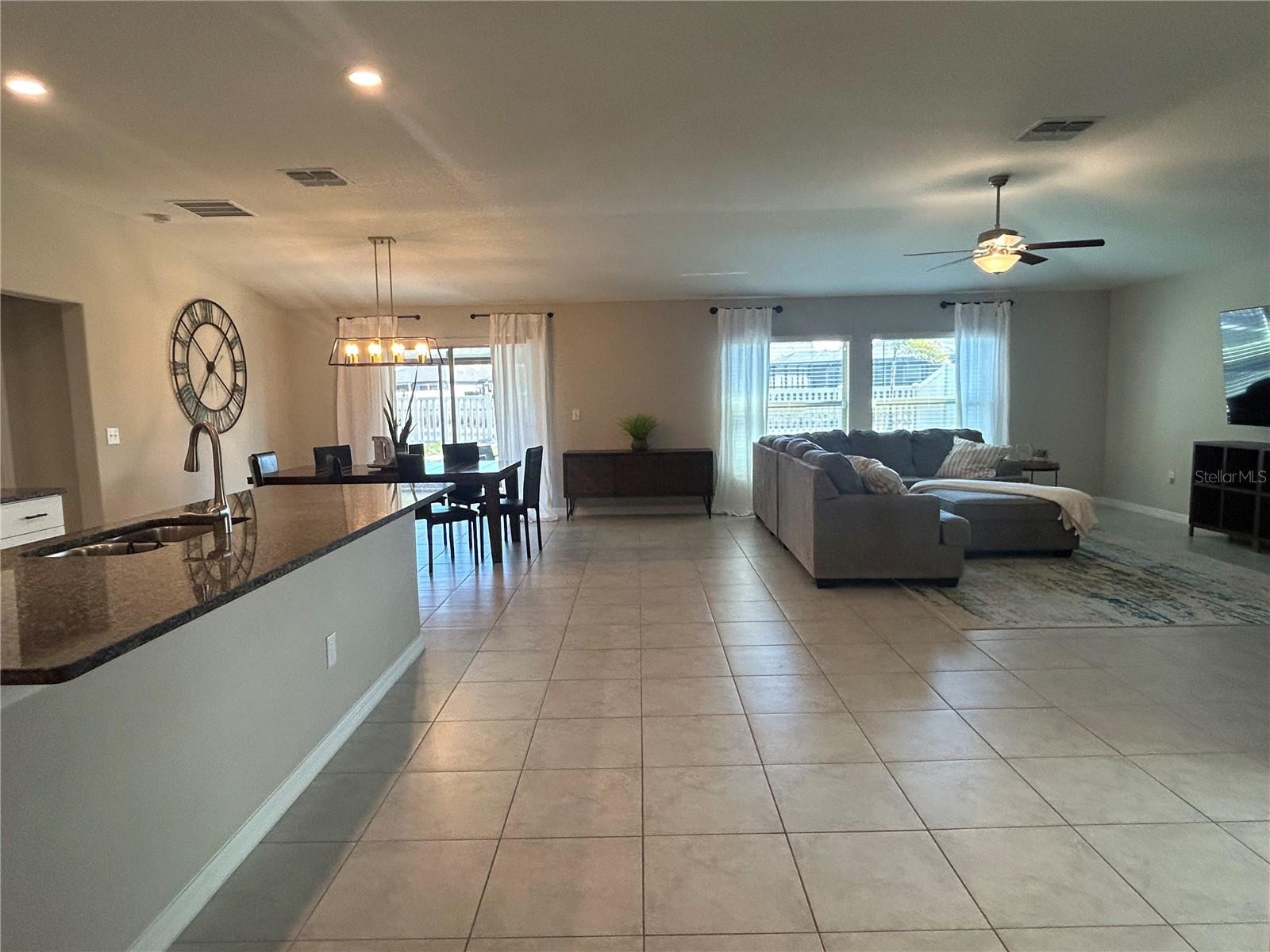 10814 CRUSHED GRAPE DR, RIVERVIEW, FL, 33578