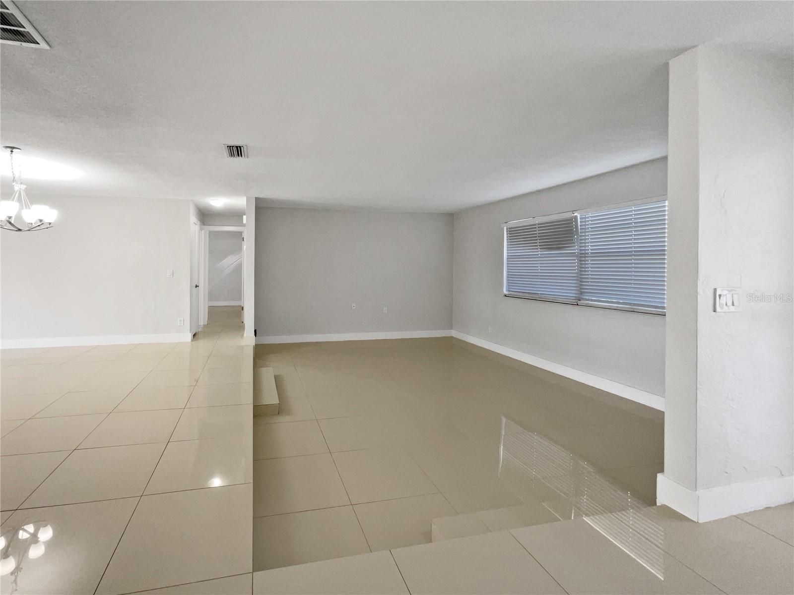 1319 N OLD MILL DR, DELTONA, FL, 32725
