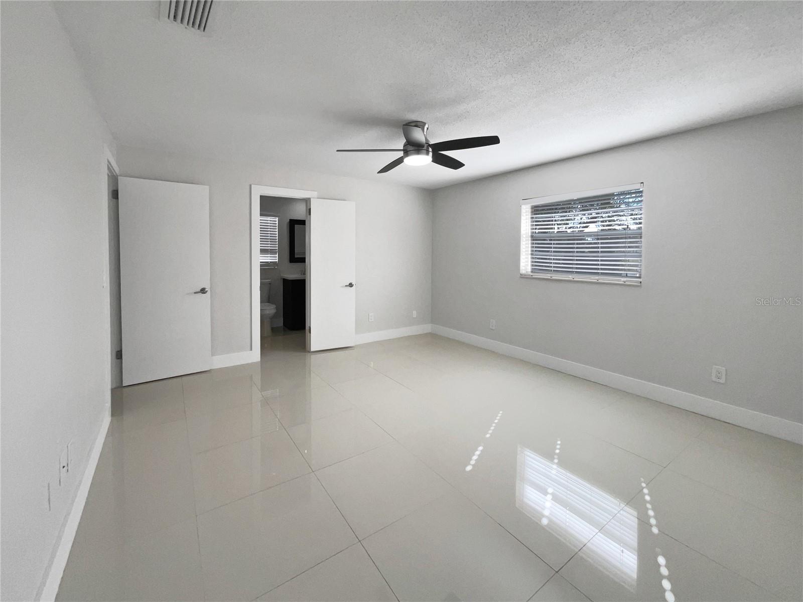 1319 N OLD MILL DR, DELTONA, FL, 32725