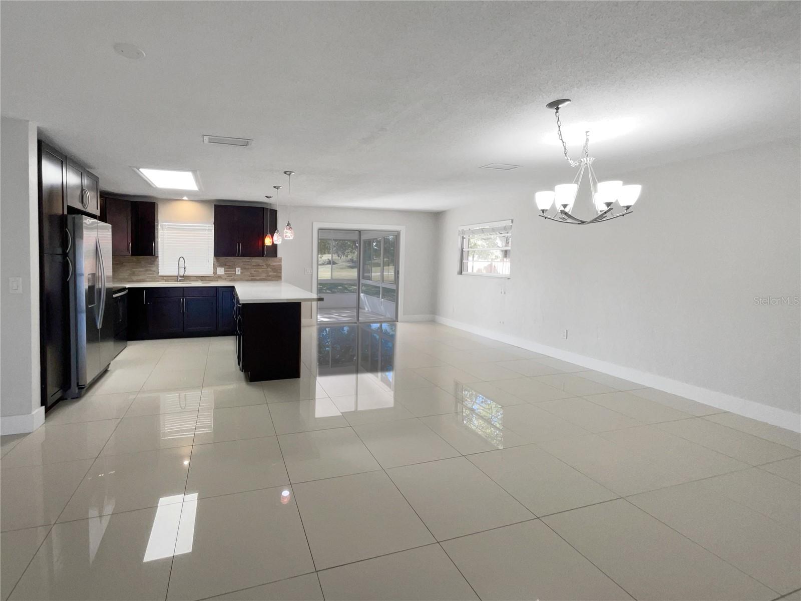 1319 N OLD MILL DR, DELTONA, FL, 32725