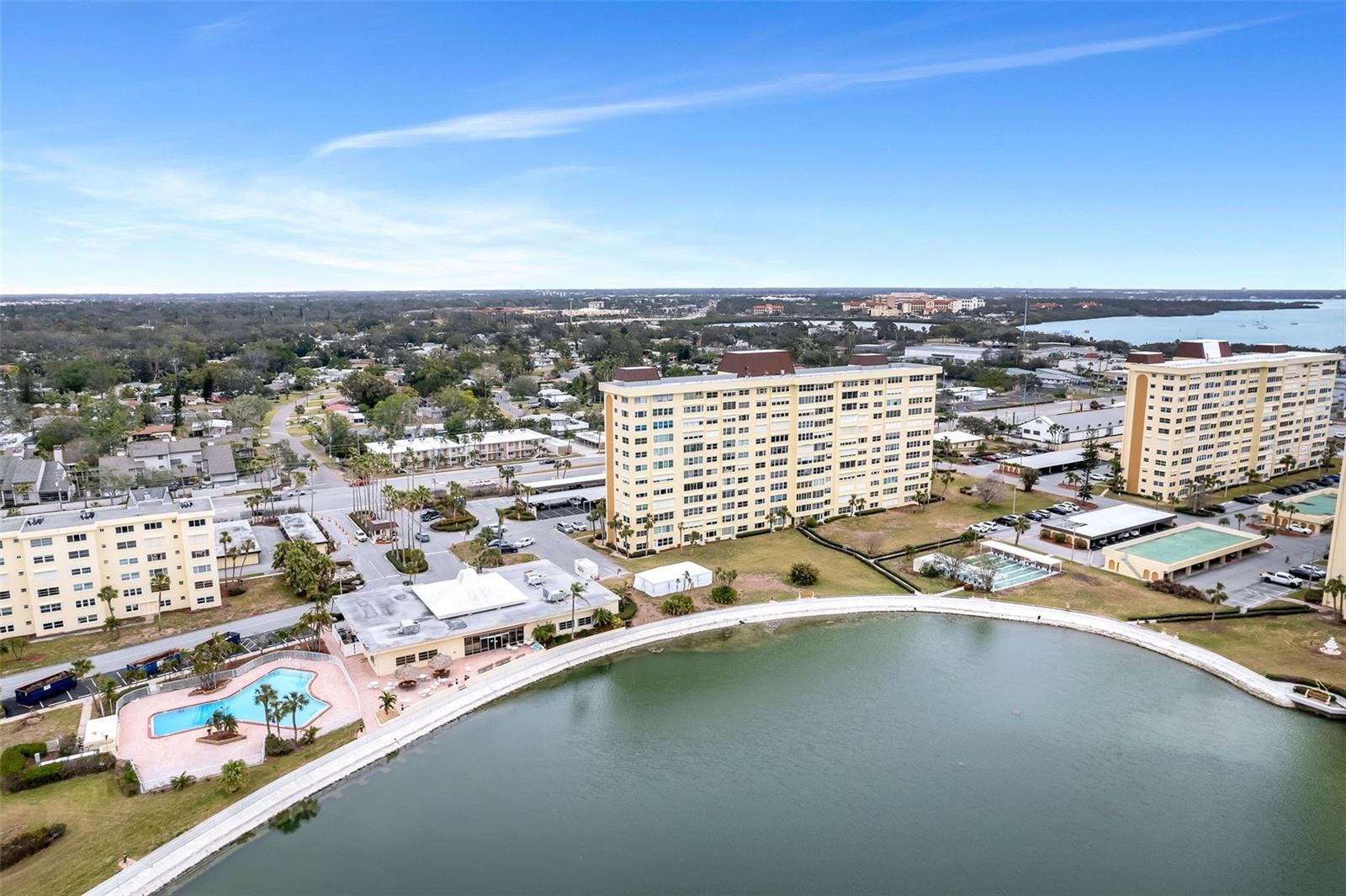 4575 COVE CIR #407, ST PETERSBURG, FL, 33708