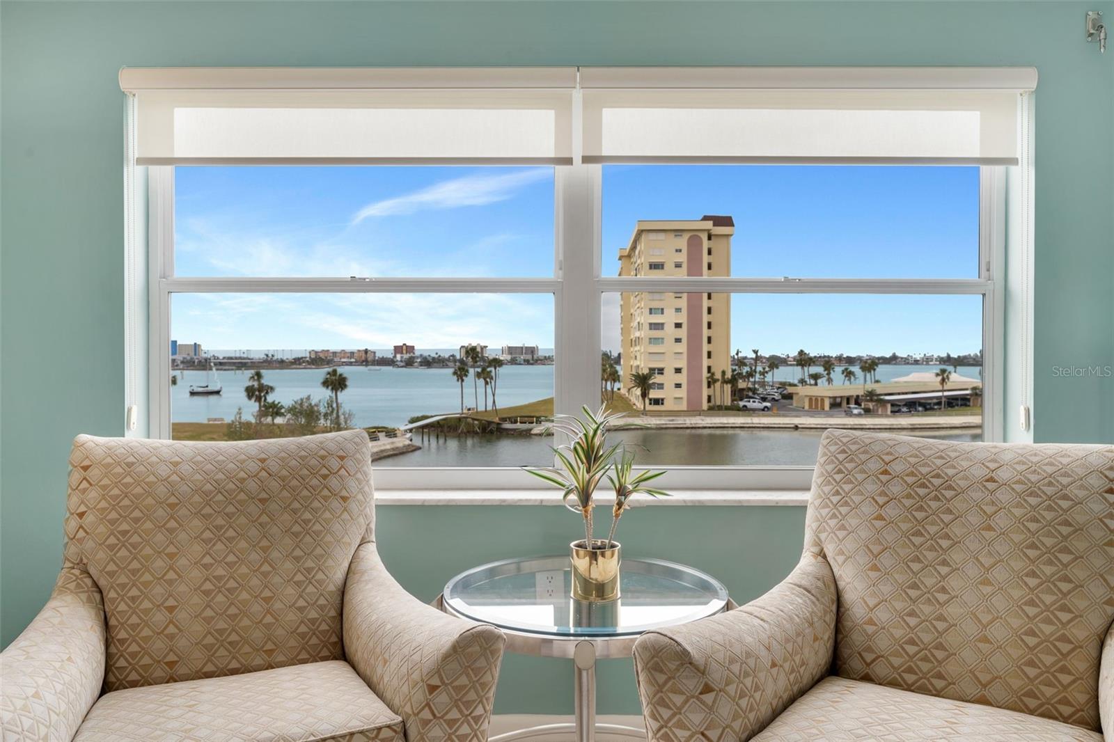 4575 COVE CIR #407, ST PETERSBURG, FL, 33708