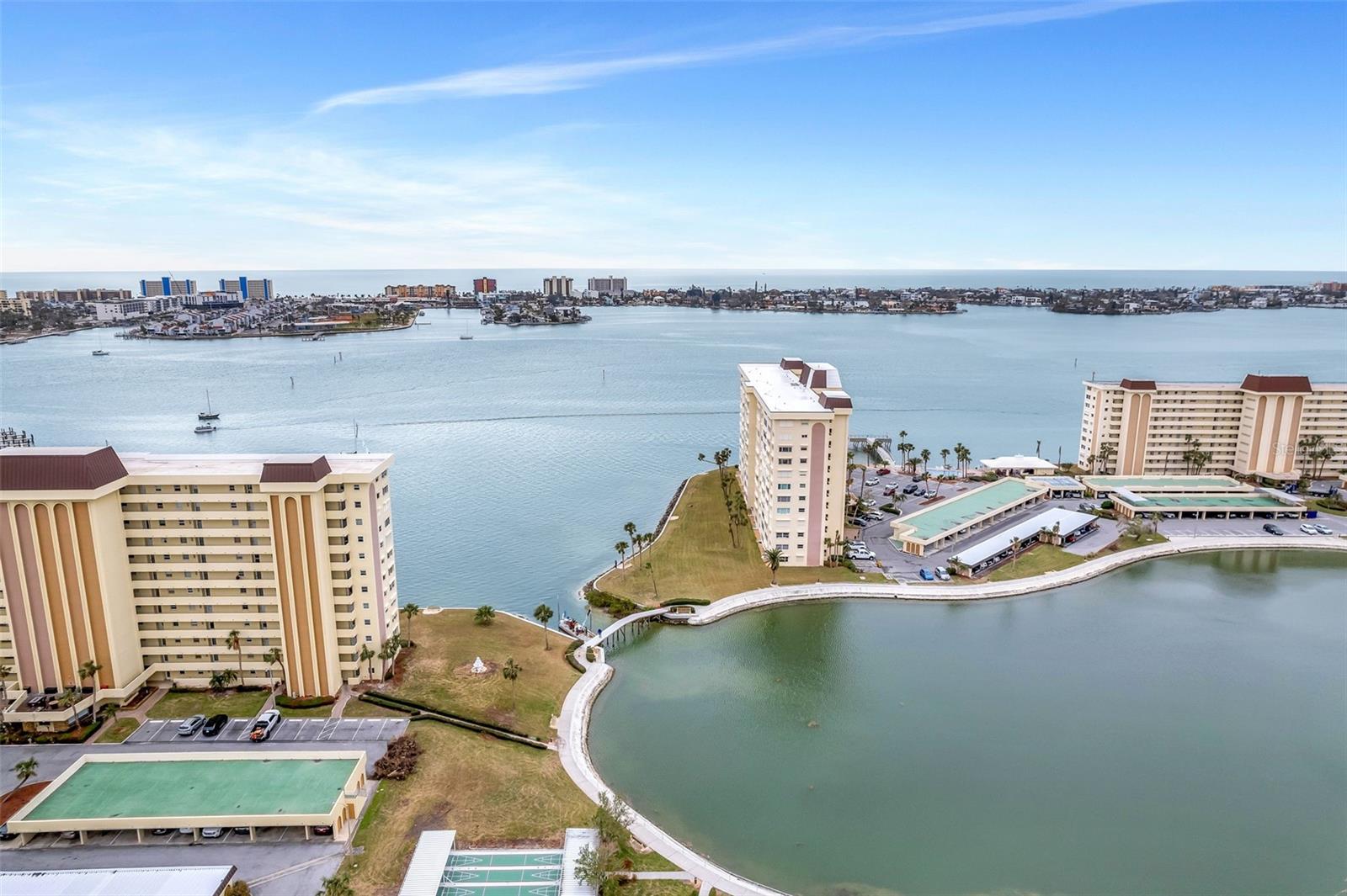 4575 COVE CIR #407, ST PETERSBURG, FL, 33708