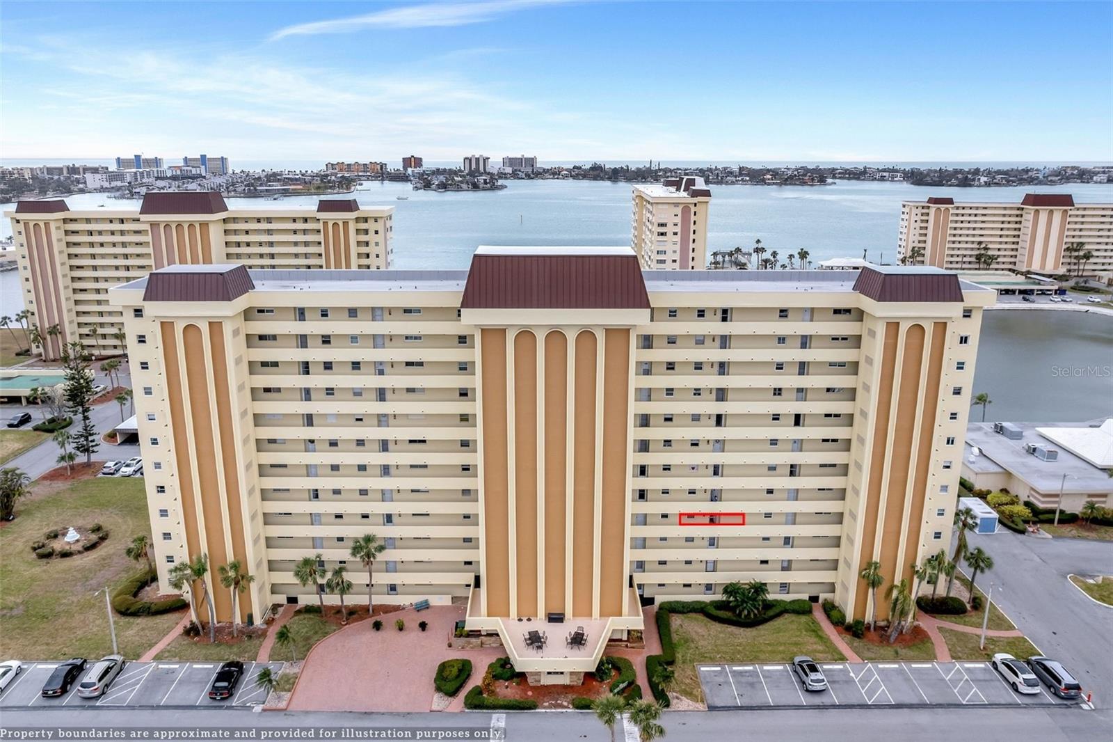 4575 COVE CIR #407, ST PETERSBURG, FL, 33708
