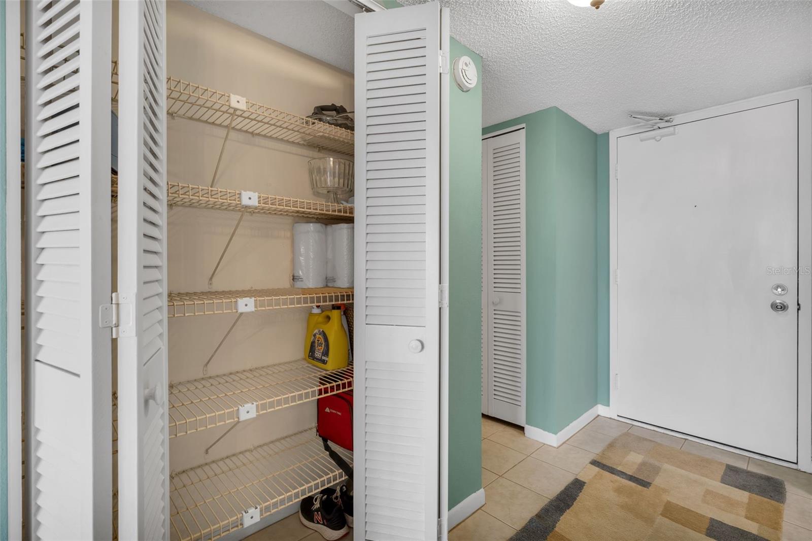 4575 COVE CIR #407, ST PETERSBURG, FL, 33708
