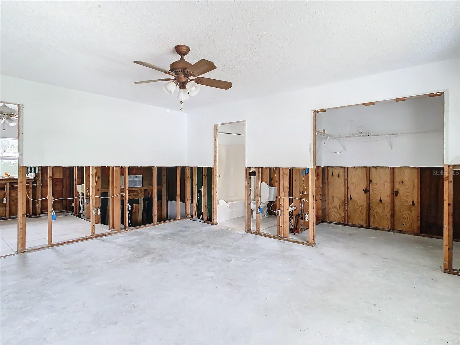 6959 EDGEWATER DR, NEW PORT RICHEY, FL, 34652