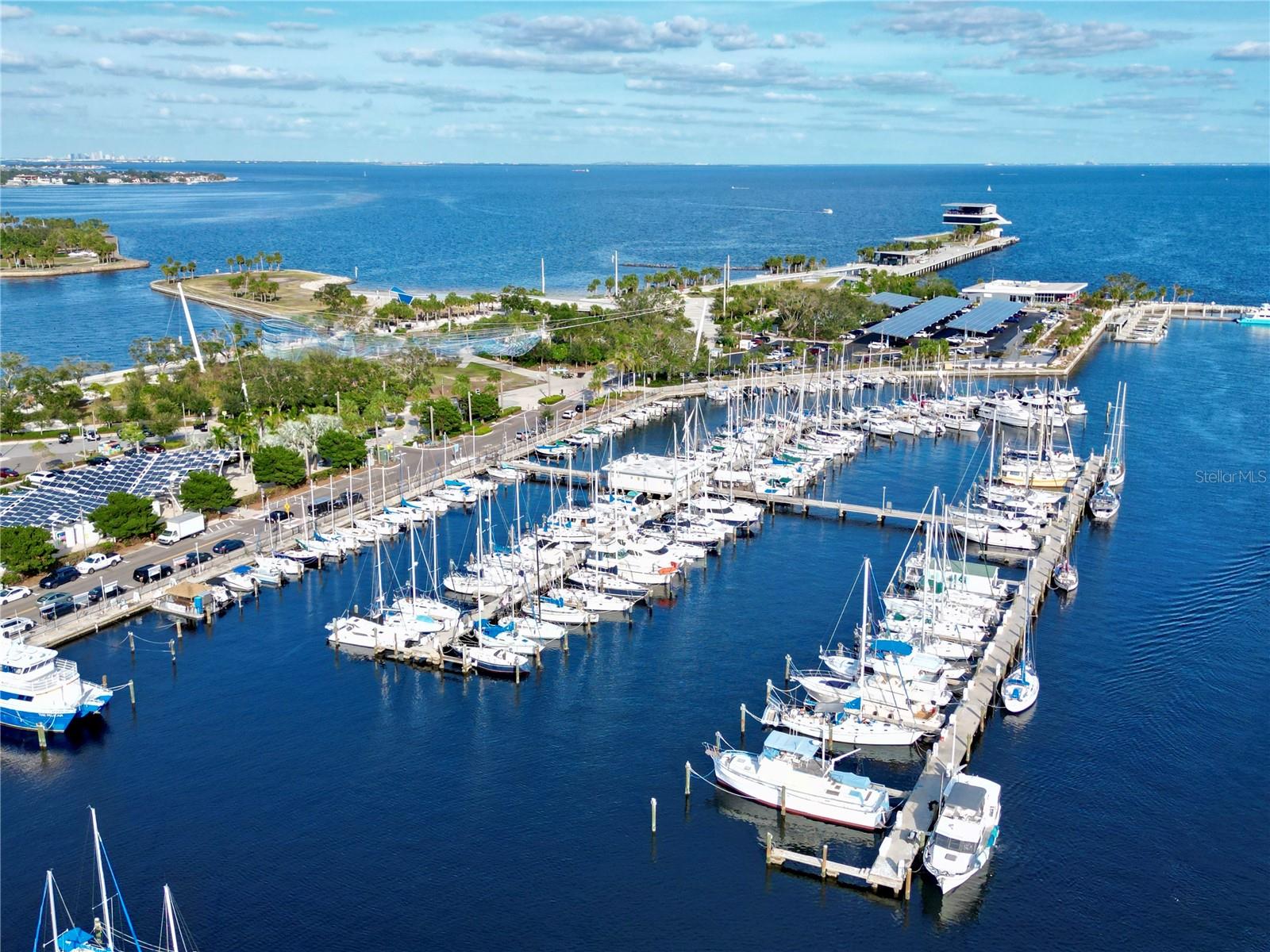 130 4TH AVE N #414, ST PETERSBURG, FL, 33701