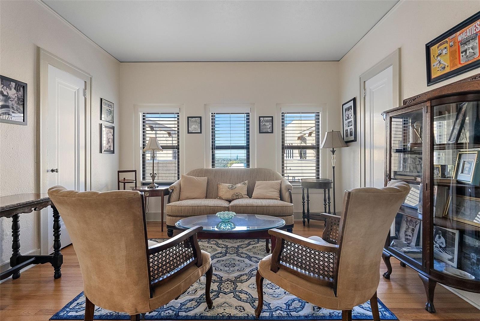 130 4TH AVE N #414, ST PETERSBURG, FL, 33701