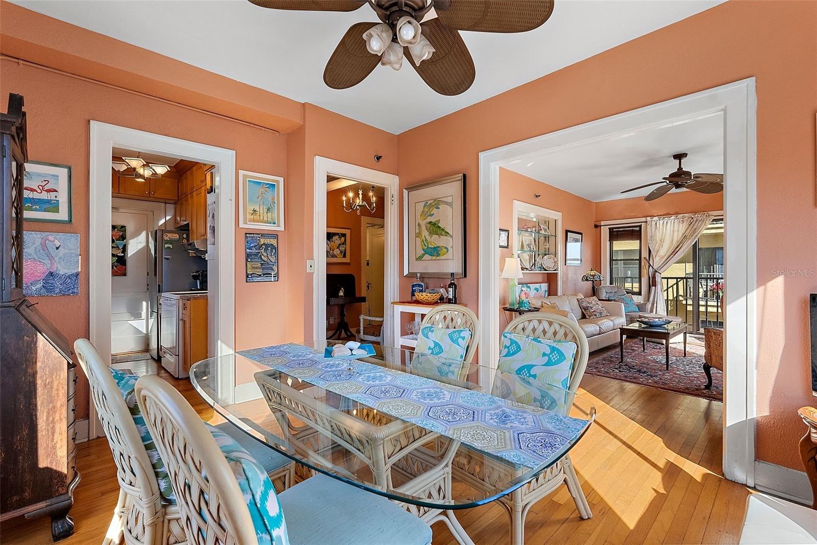 130 4TH AVE N #414, ST PETERSBURG, FL, 33701