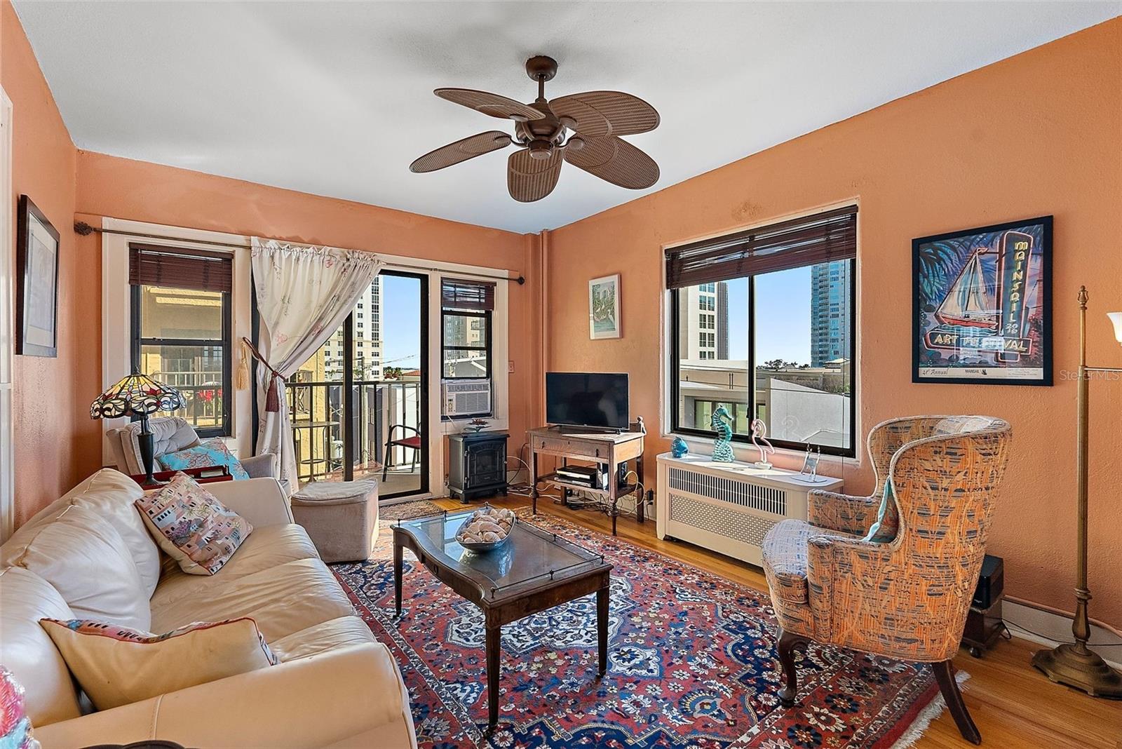 130 4TH AVE N #414, ST PETERSBURG, FL, 33701