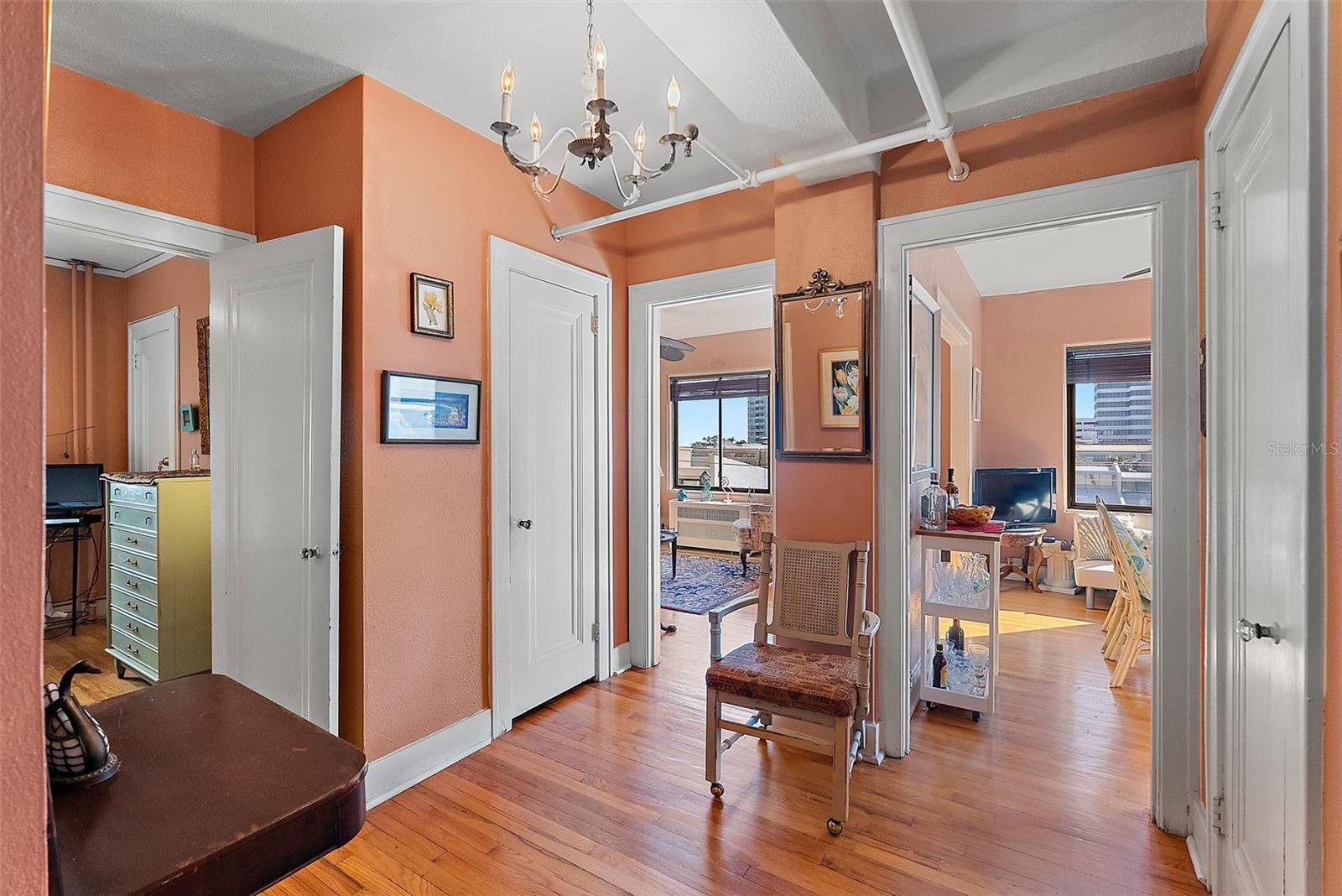 130 4TH AVE N #414, ST PETERSBURG, FL, 33701