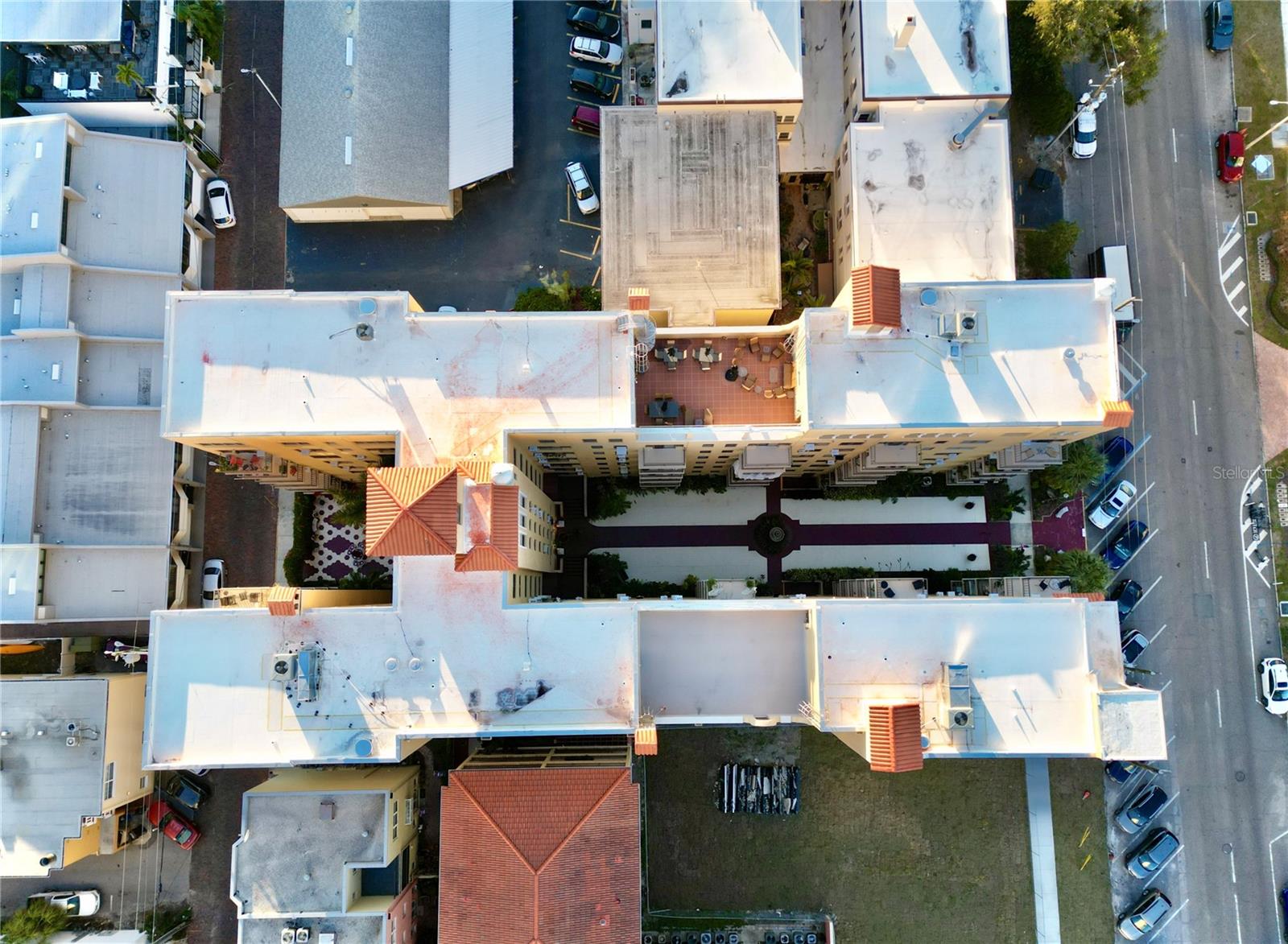 130 4TH AVE N #414, ST PETERSBURG, FL, 33701