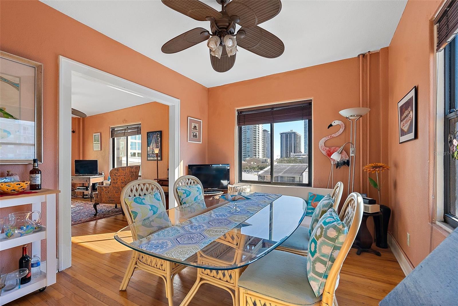 130 4TH AVE N #414, ST PETERSBURG, FL, 33701