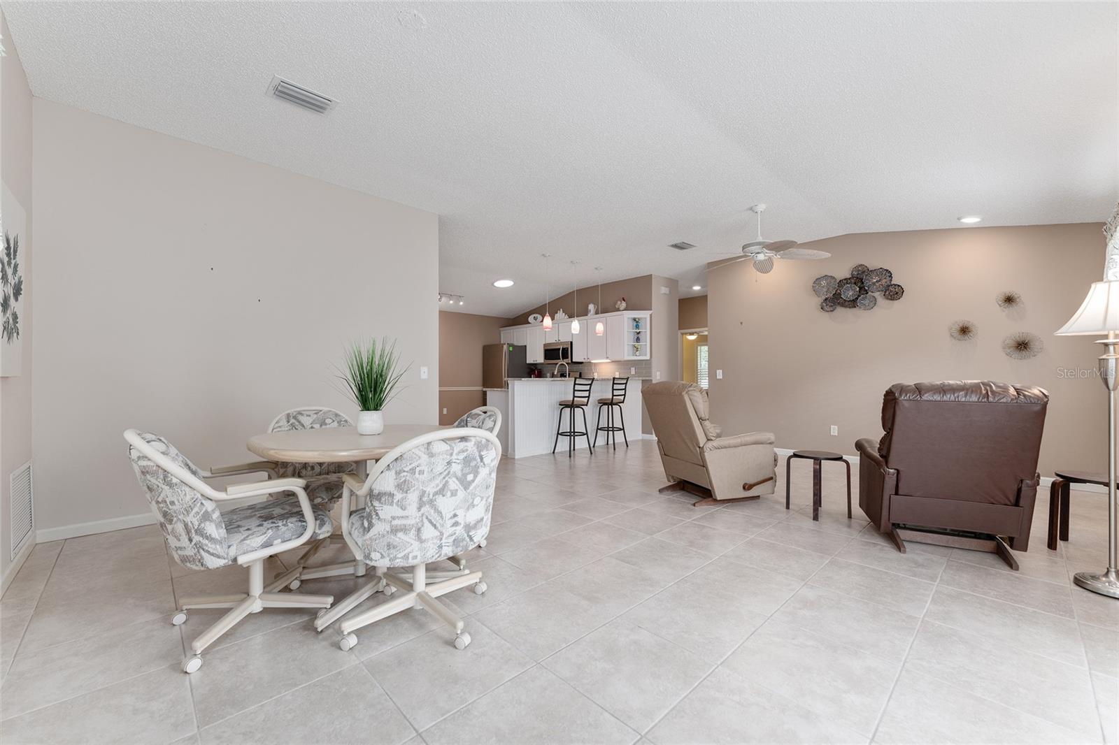 317 EMMALEE PL, THE VILLAGES, FL, 32162