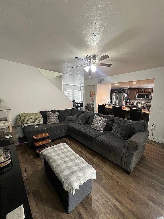1836 WARRINGWOOD DR #B-4, ORLANDO, FL, 32839