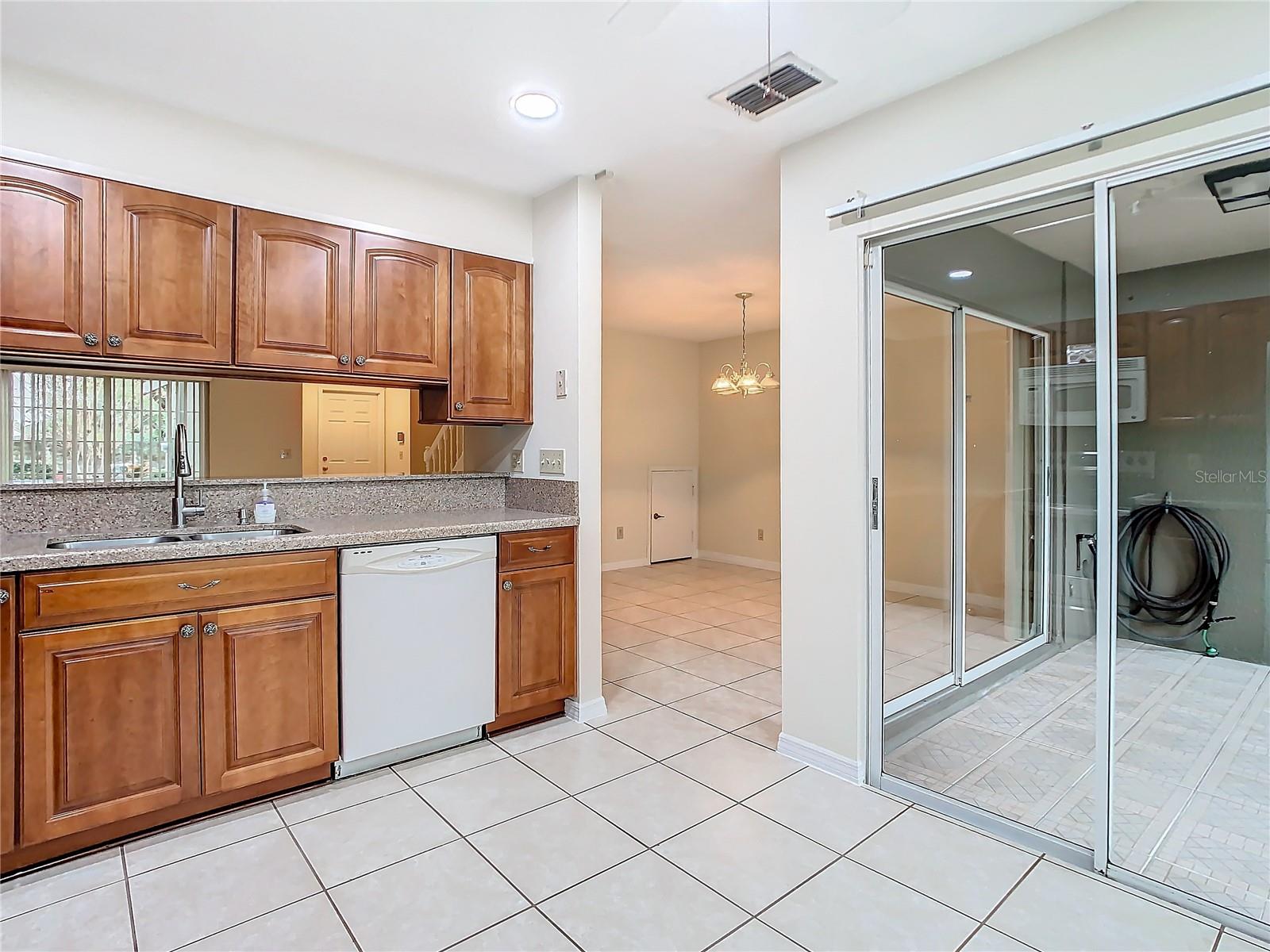 5832 RED CEDAR LN, TAMPA, FL, 33625