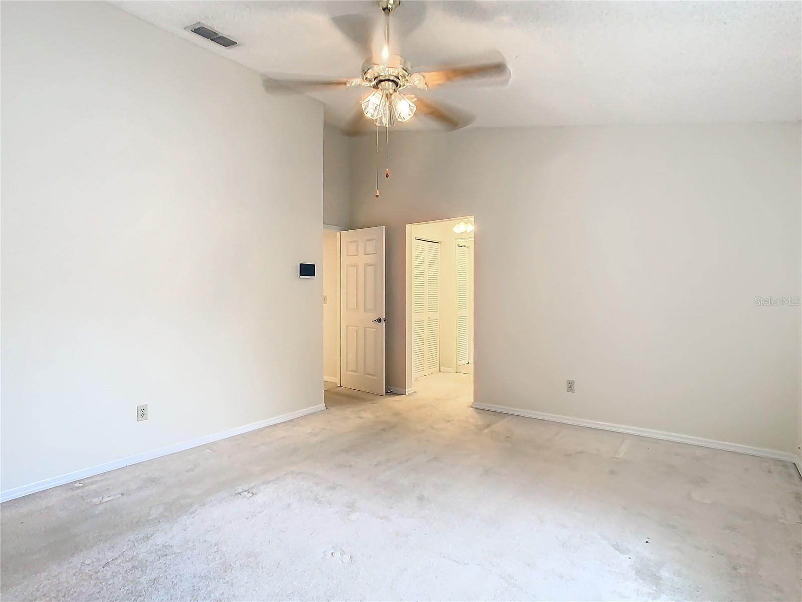 5832 RED CEDAR LN, TAMPA, FL, 33625
