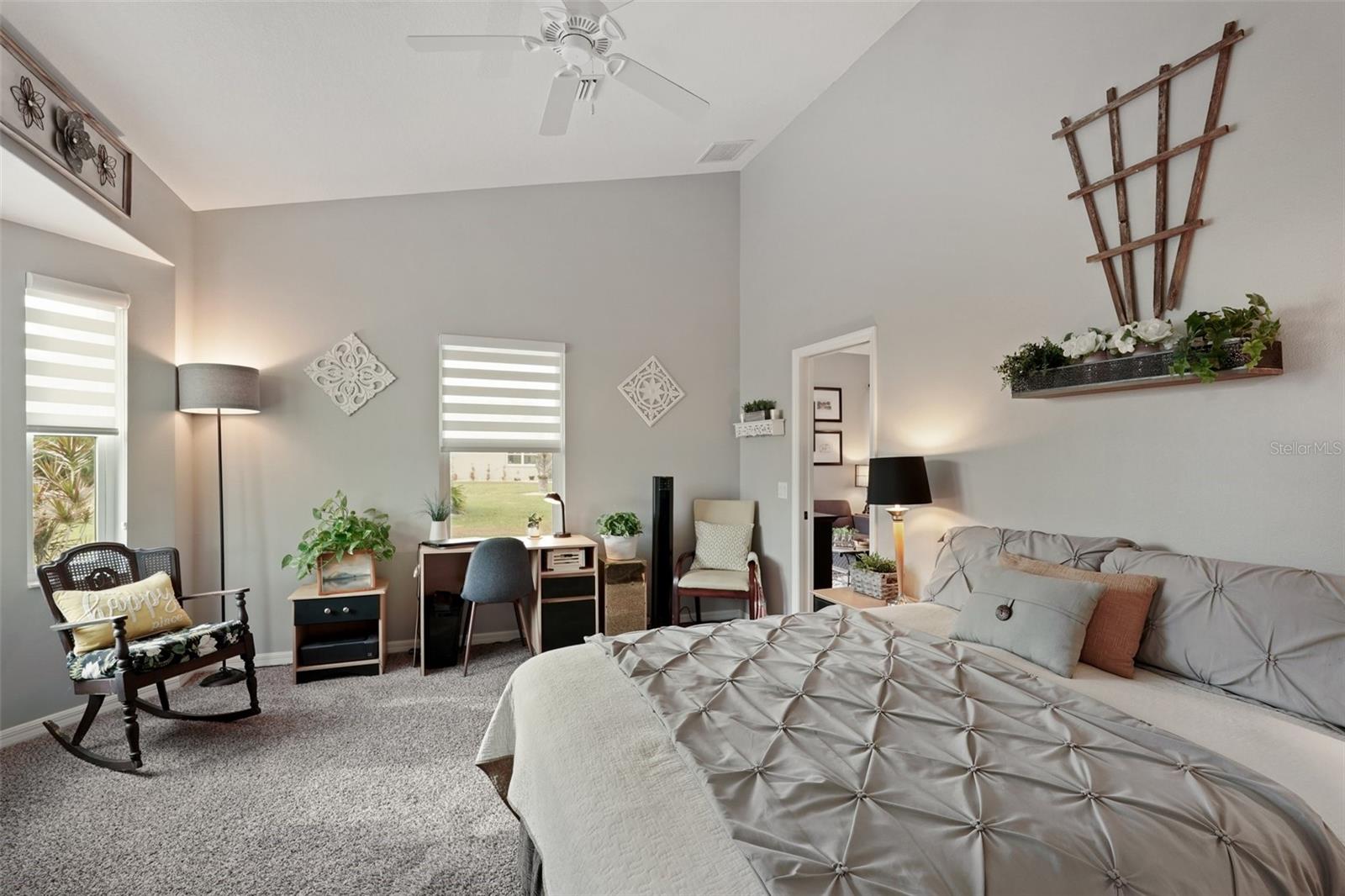 102 LINDA LEE DR, ROTONDA WEST, FL, 33947