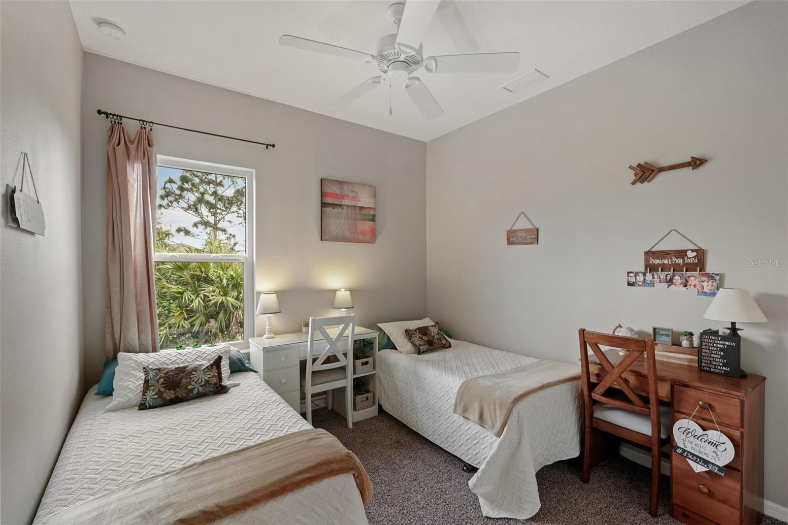 102 LINDA LEE DR, ROTONDA WEST, FL, 33947