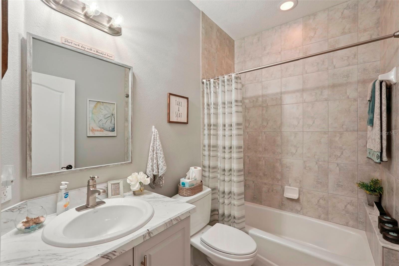 102 LINDA LEE DR, ROTONDA WEST, FL, 33947