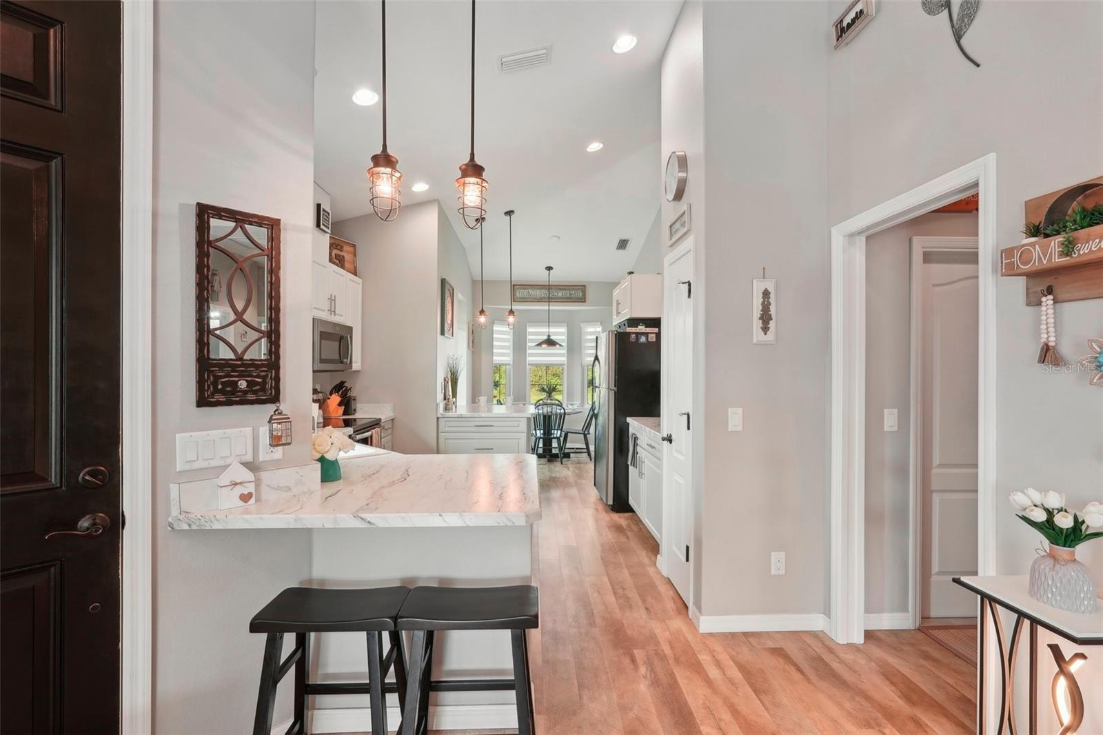 102 LINDA LEE DR, ROTONDA WEST, FL, 33947