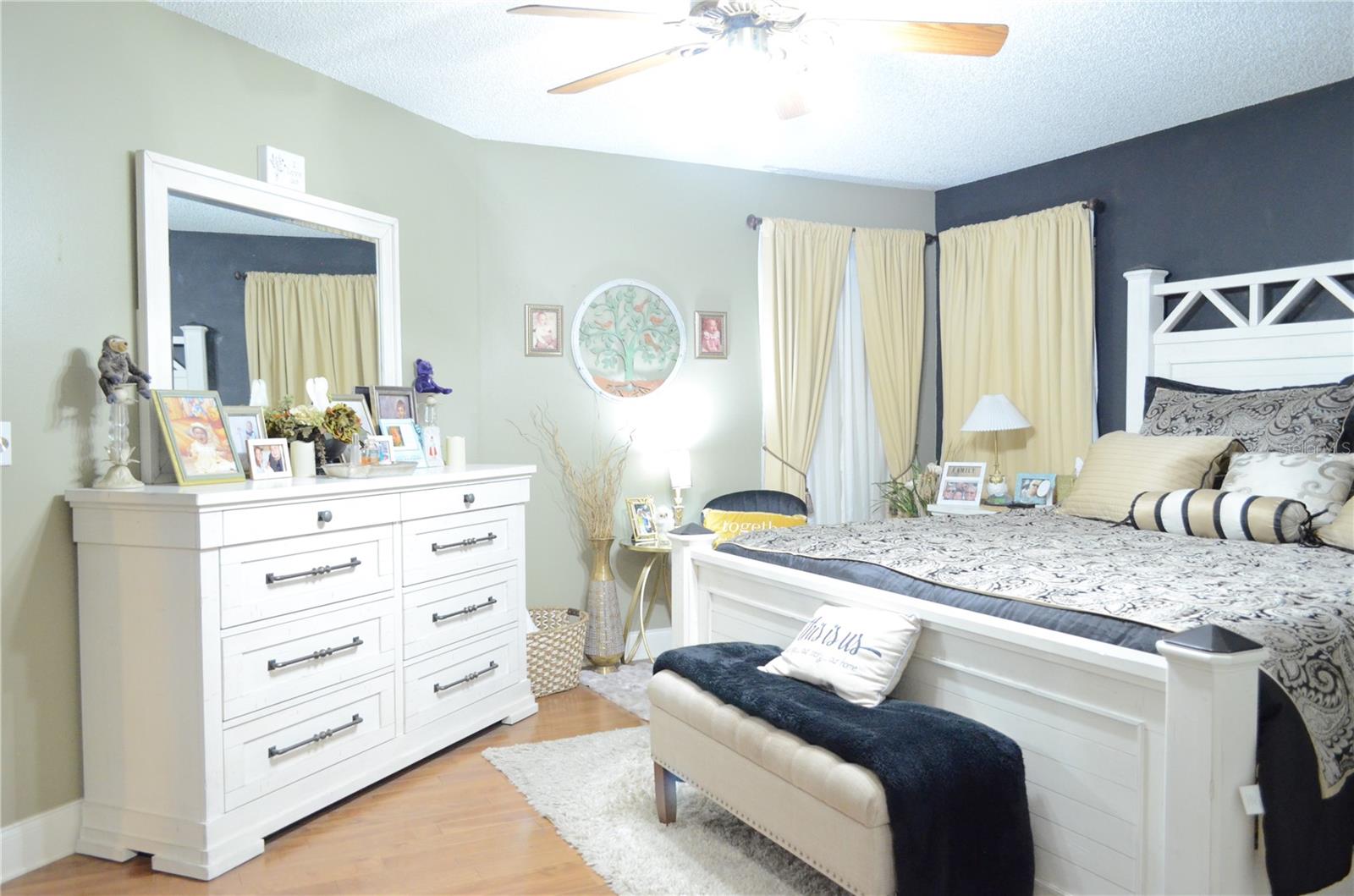 812 WALSINGHAM WAY, VALRICO, FL, 33594