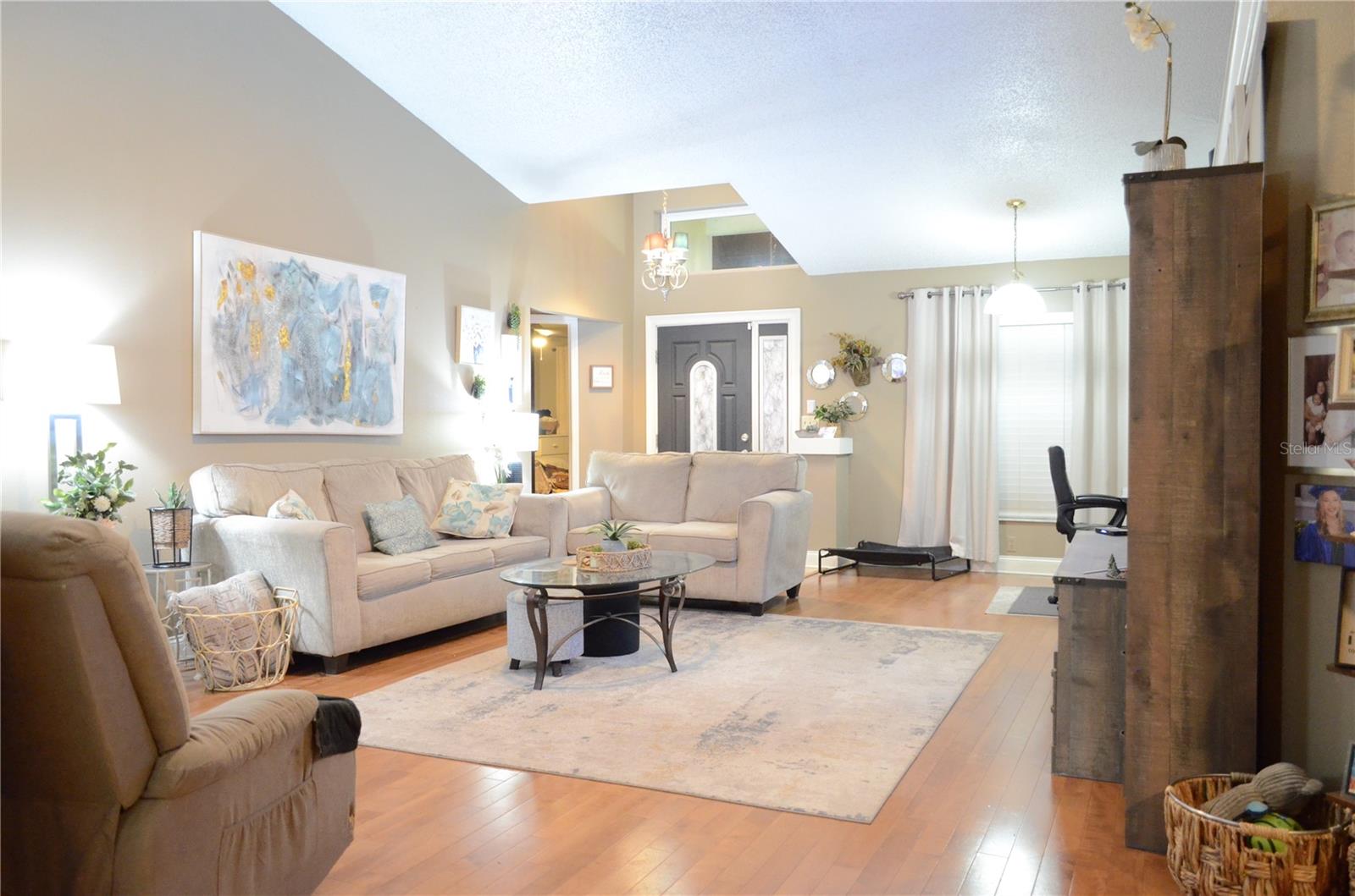 812 WALSINGHAM WAY, VALRICO, FL, 33594