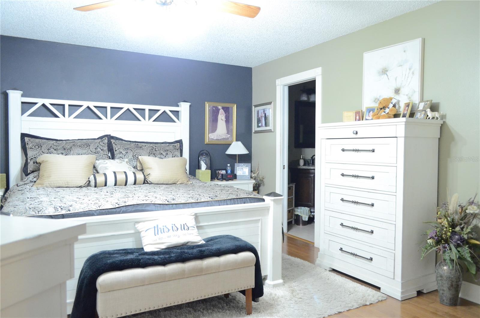 812 WALSINGHAM WAY, VALRICO, FL, 33594