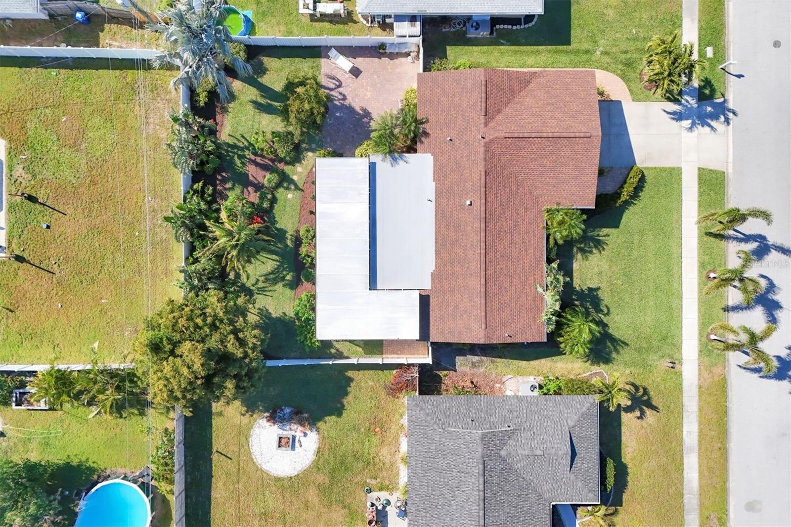 2424 POST RD, SARASOTA, FL, 34231