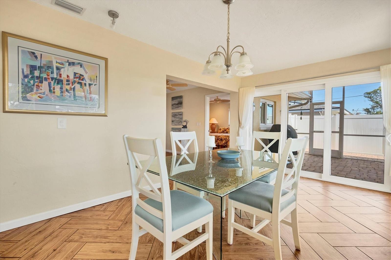 2424 POST RD, SARASOTA, FL, 34231