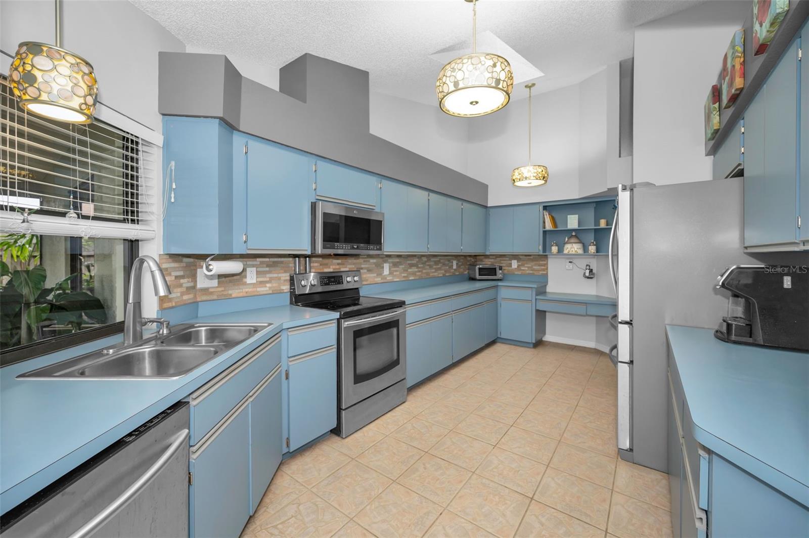 1728 ALLENS RIDGE DR N, PALM HARBOR, FL, 34683