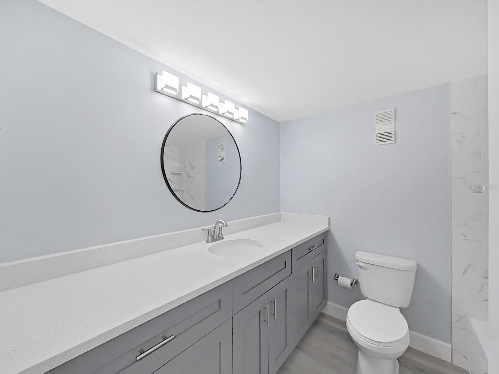 8 GLENCOE PL #208, DUNEDIN, FL, 34698