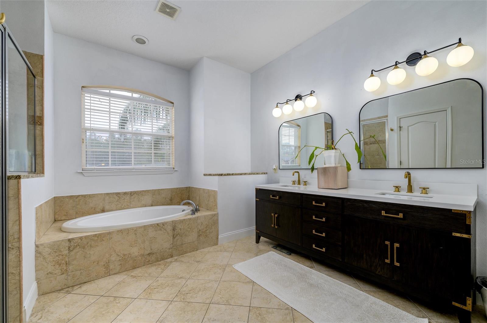 8131 SPRING FOREST LN, WESLEY CHAPEL, FL, 33544