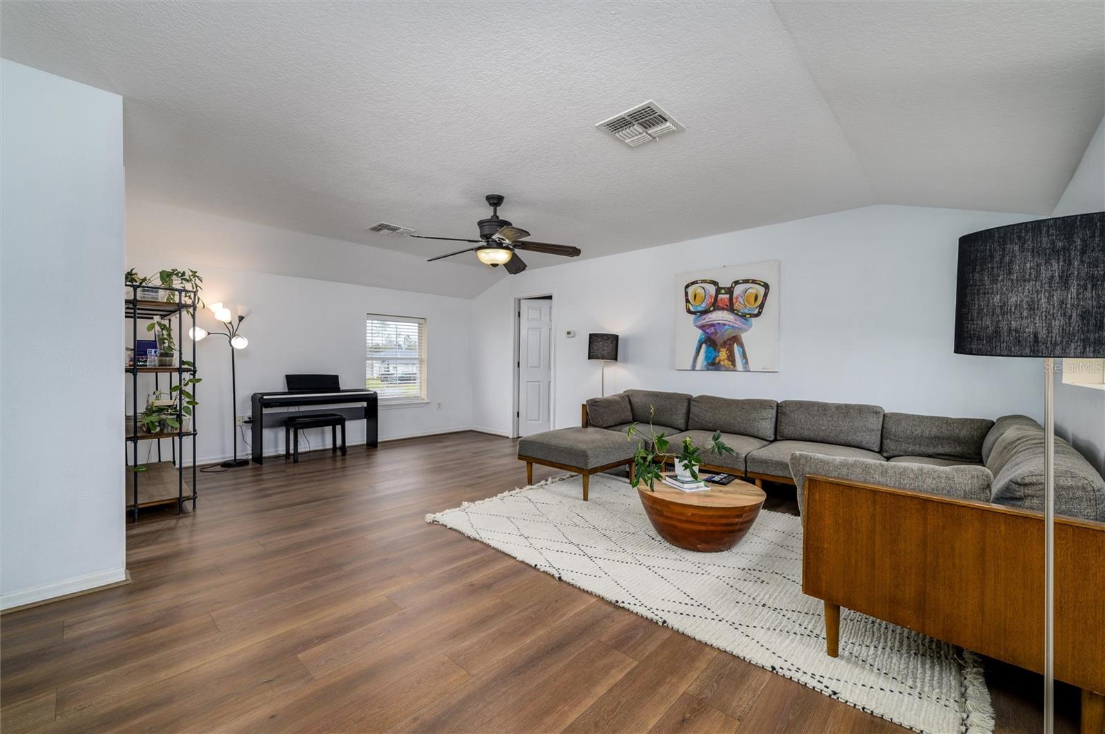 8131 SPRING FOREST LN, WESLEY CHAPEL, FL, 33544
