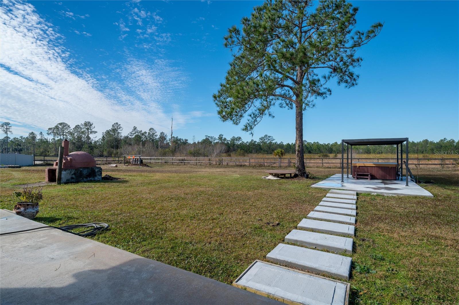8131 SPRING FOREST LN, WESLEY CHAPEL, FL, 33544