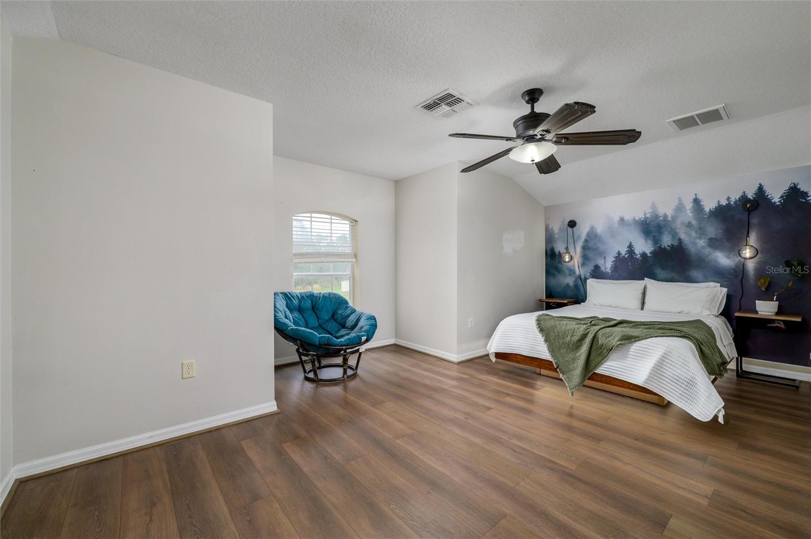 8131 SPRING FOREST LN, WESLEY CHAPEL, FL, 33544
