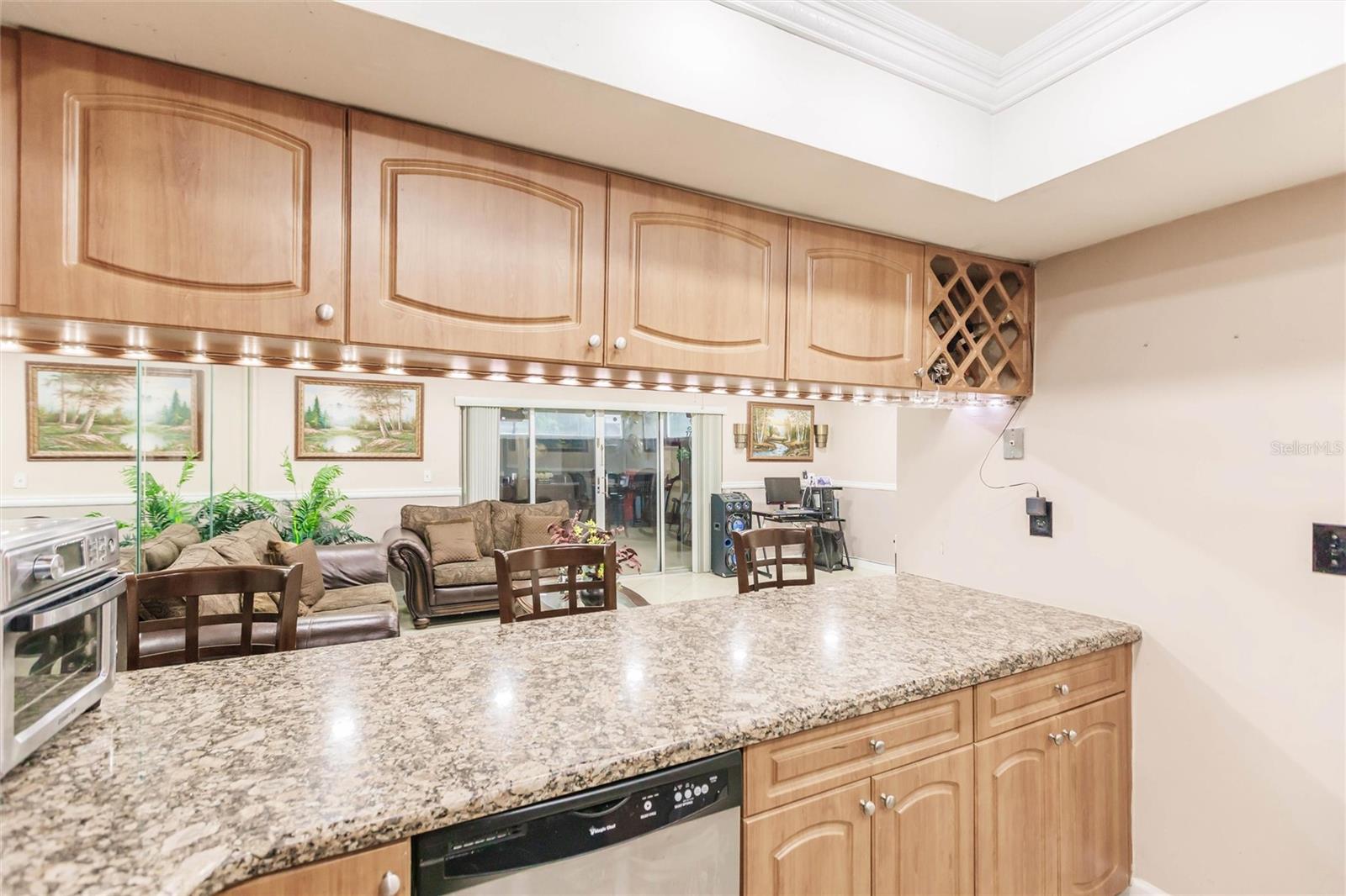 7215 W 3RD AVE, HIALEAH, FL, 33014