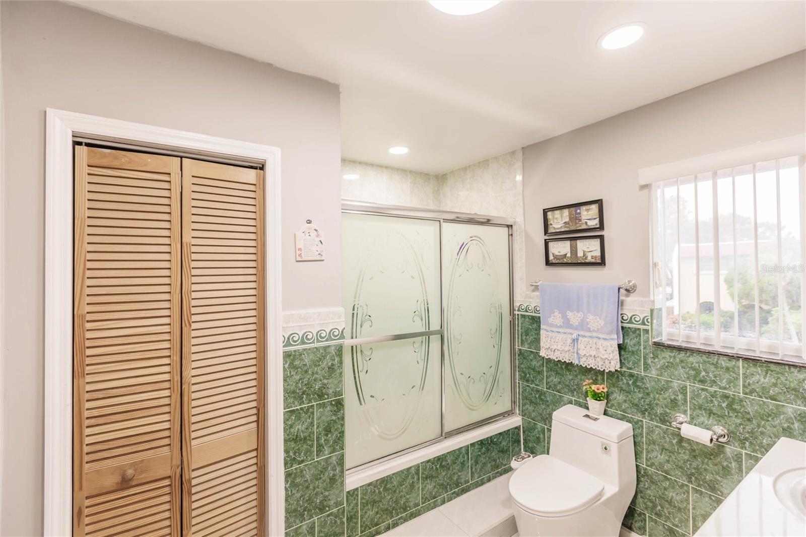 7215 W 3RD AVE, HIALEAH, FL, 33014