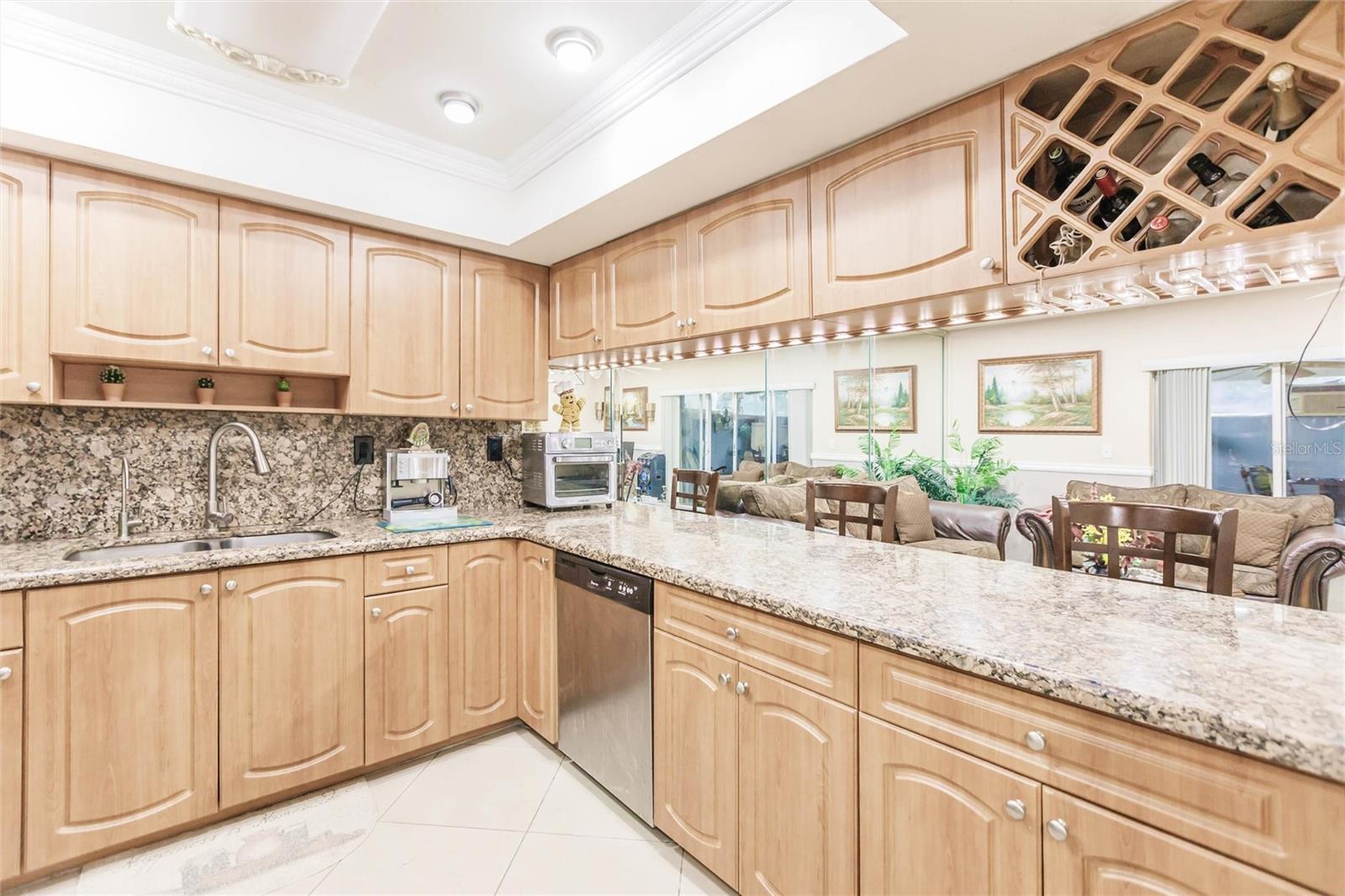 7215 W 3RD AVE, HIALEAH, FL, 33014