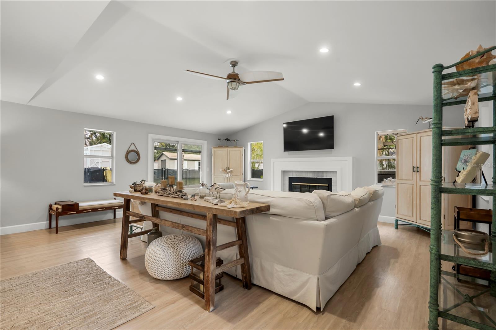 1534 WEXFORD DR N, PALM HARBOR, FL, 34683